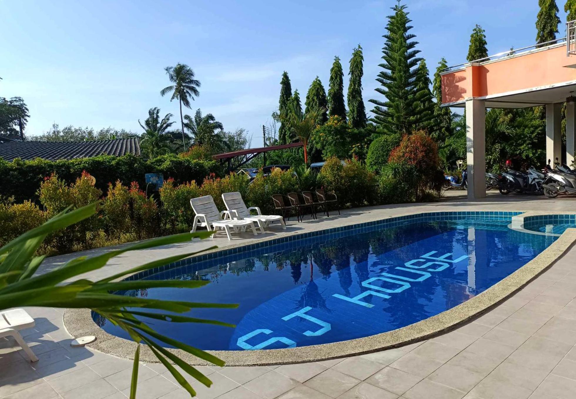 Sj House Hotel Aonang Ban Klong Haeng Bagian luar foto