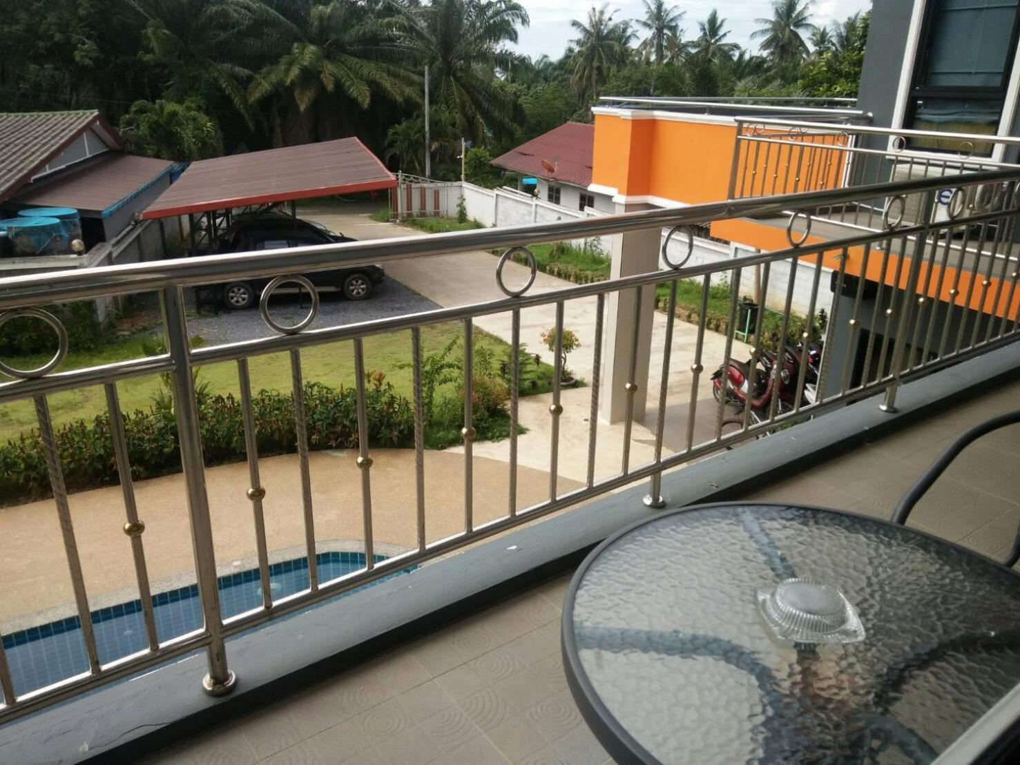 Sj House Hotel Aonang Ban Klong Haeng Bagian luar foto